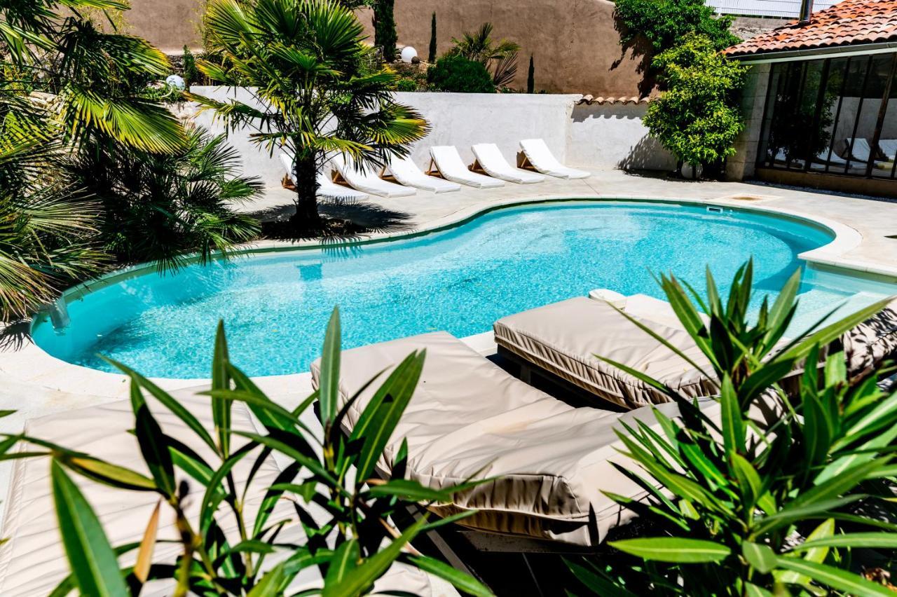 Hotel Bastide Vieux Chêne Condorcet