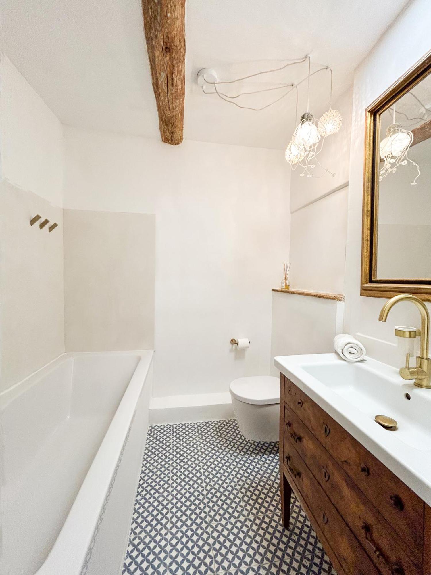 Hotel Bastide Vieux Chêne Condorcet